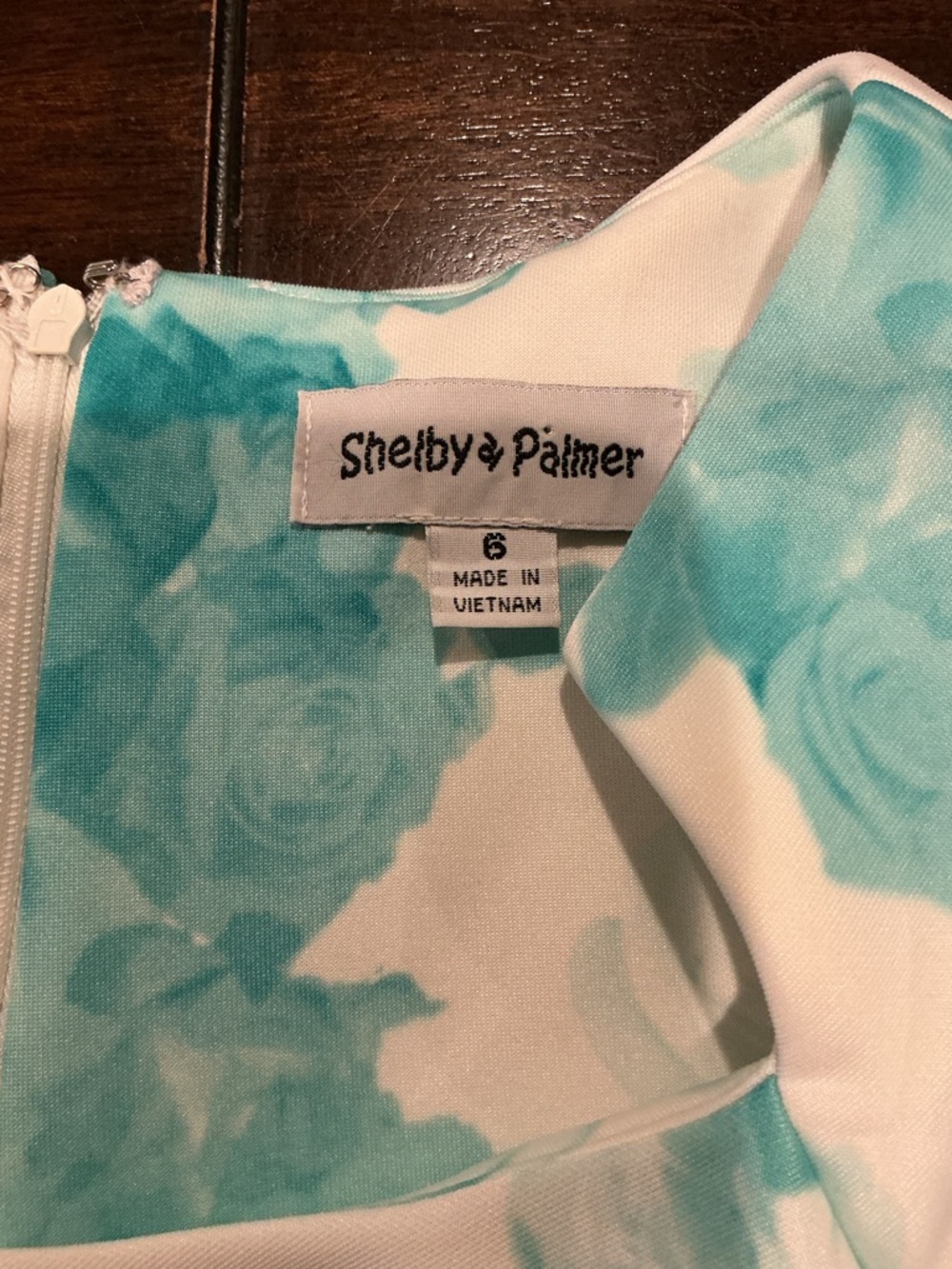 Shelby & Palmer Floral Sheath Dress Size 6 Blue White Ruched Elegant Midi - Picture 7 of 8